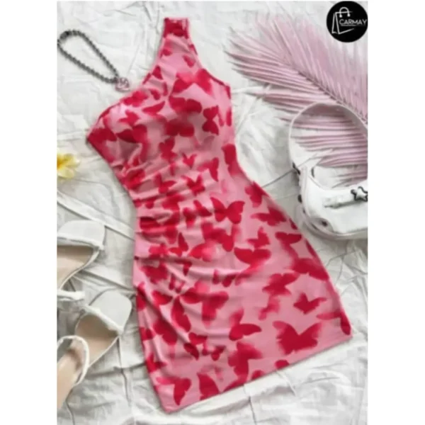 Vestido Rosa Con Mariposas Rojas