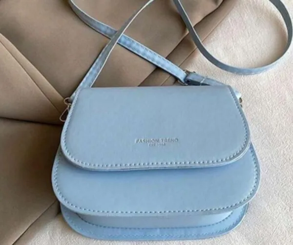 CARTERA CUADRADA BAGUETTE