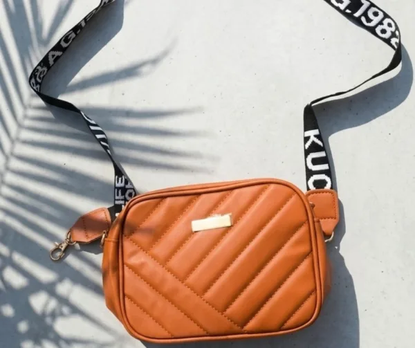 CARTERA SENCILLA ASA CON LETRAS
