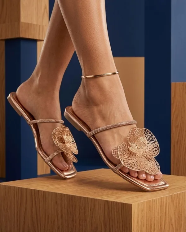 SANDALIAS CON FLOR 3D