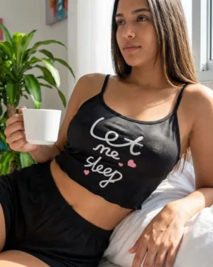 BLUSA DE DORMIR NEGRA CON LETRA