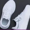 TENIS CON MAYA TRANSPIRABLE BCO Y NEGRO