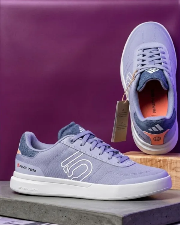 TENNIS ROSS