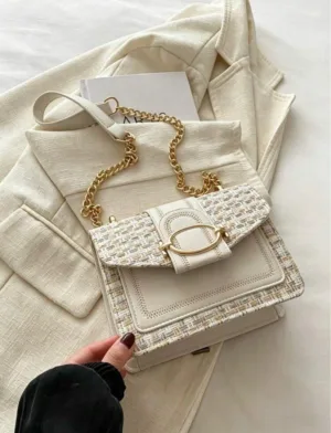uc-317.webp CARTERA BLANCA CADENA DORADA