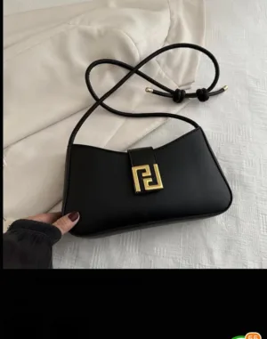 uc-323.webp CARTERA NEGRAS Y MARRON PJ