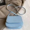 uc-728.webp CARTERA CUADRADA BAGUETTE